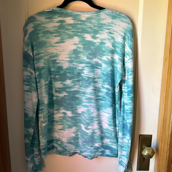 Athleta Girl Ride the Wave Sweatshirt EUC size XXL 16 - Picture 4 of 6